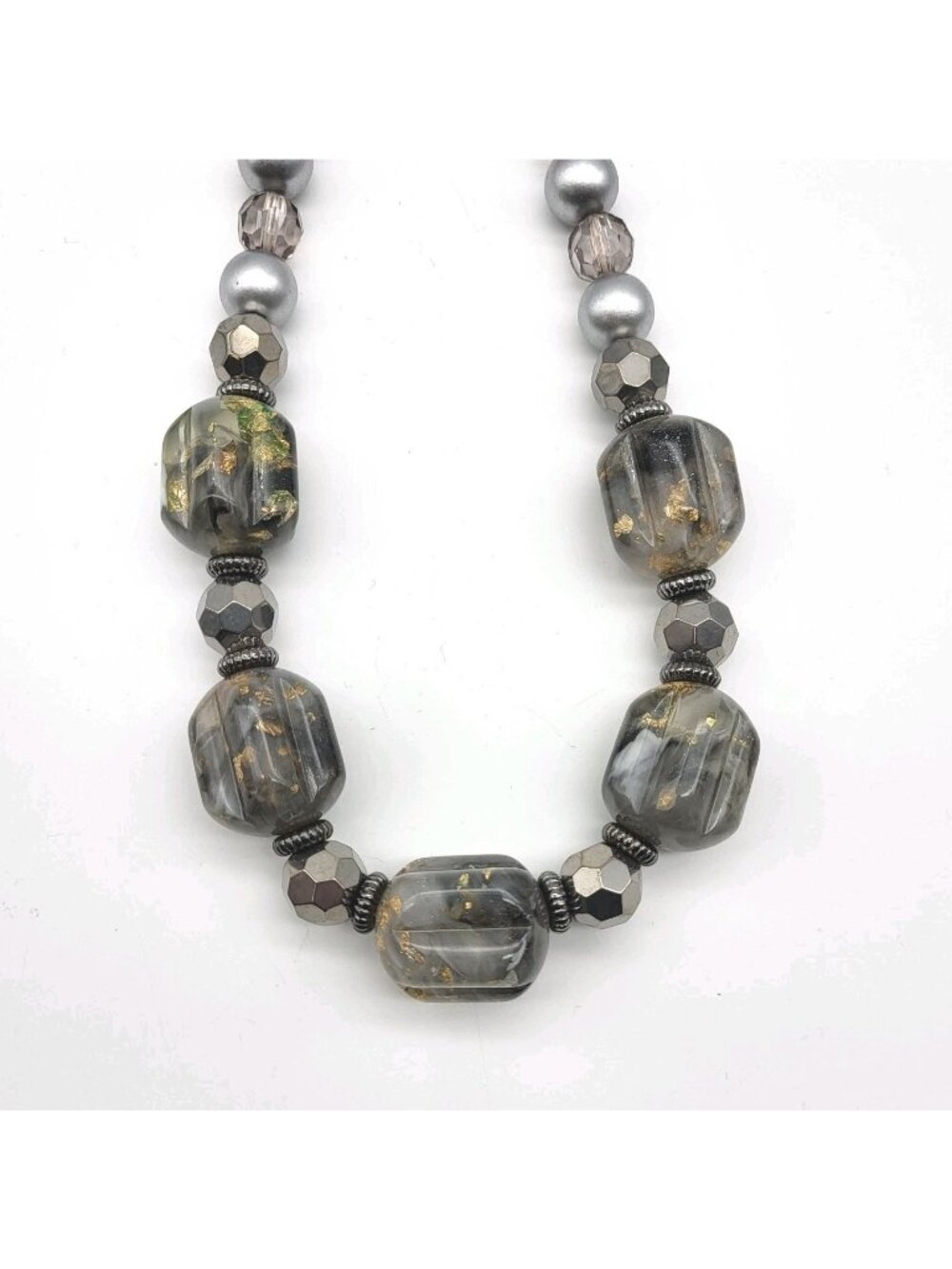Fab 80's inspired Chunky Lucite gold fleck bead necklace Bijoux Terner Festival